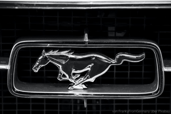 ford-mustang